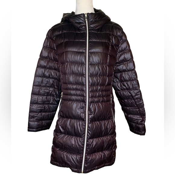 Women's Burgundy Packable Down Puffer Jacket - Picture 1 of 5